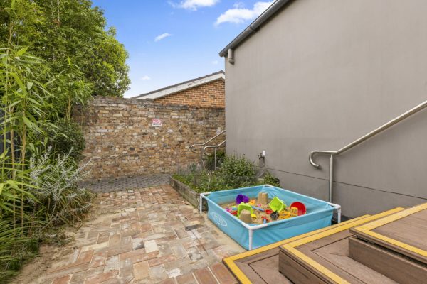 Sunnyfield-8.2.23-PRINT-012-scaled