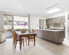 Sunnyfield Blue House - Kitchen