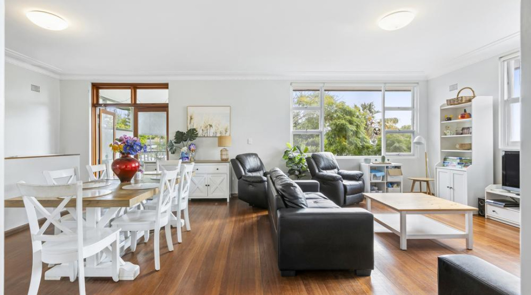 Freshwater, NSW 2096, 6 Bedrooms Bedrooms, ,2 BathroomsBathrooms,House,For Rent,Freshwater House,1014