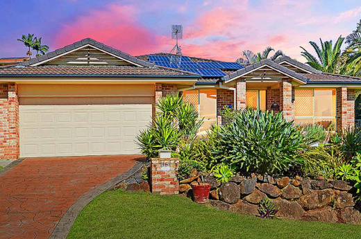 Kelburn House Front House