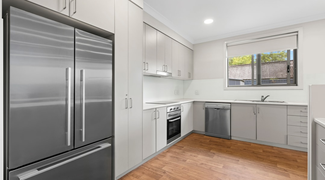 Blacktown, NSW 2146, 5 Bedrooms Bedrooms, ,1 BathroomBathrooms,House,For Rent,Valeria Houe,1075